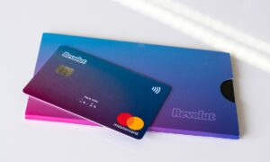 cartao-revolut-zero-taxas-cashback-e-controle-total